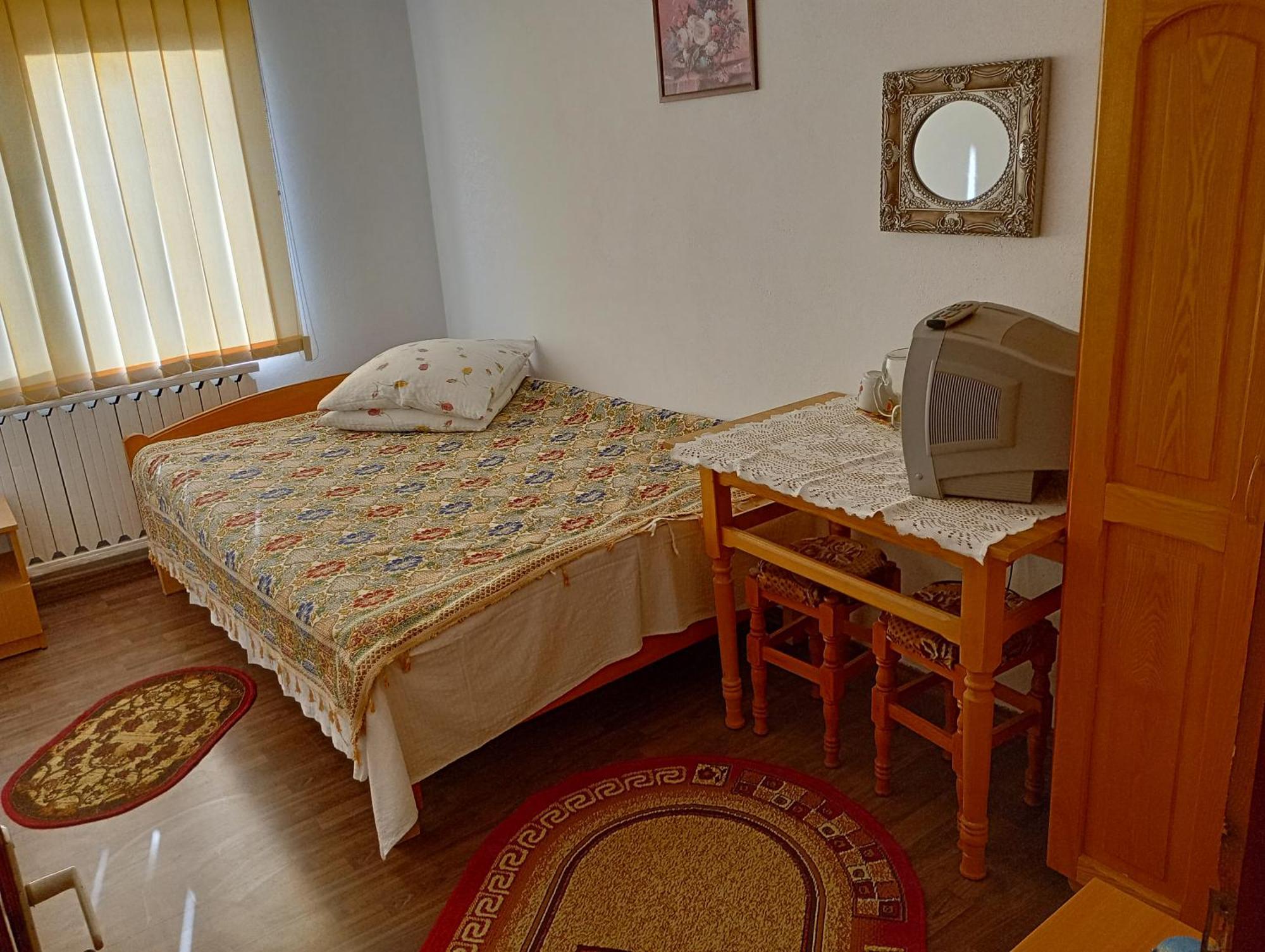 Pensiunea Irina 1 Si 2 Zărneşti Bagian luar foto