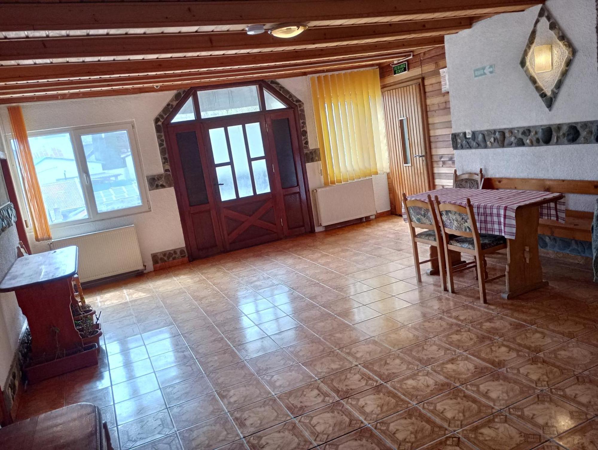 Pensiunea Irina 1 Si 2 Zărneşti Bagian luar foto