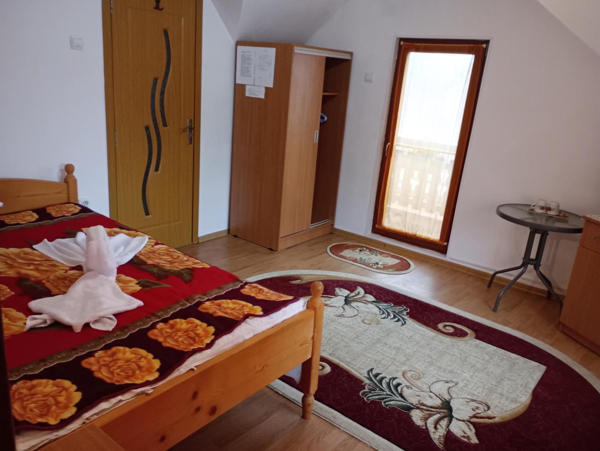 Pensiunea Irina 1 Si 2 Zărneşti Bagian luar foto